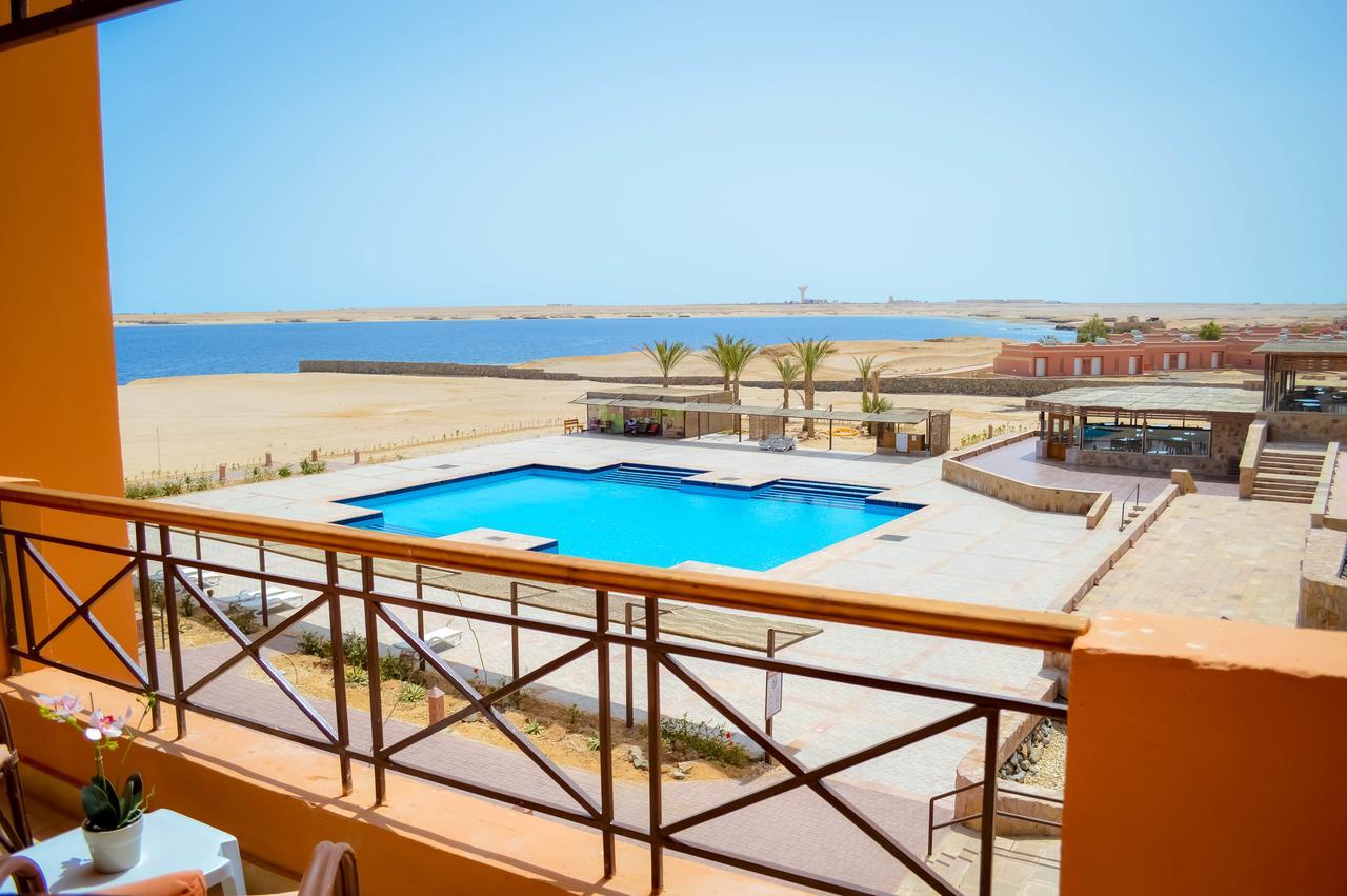 Viva Blue Resort And Diving Sharm El Naga (Adults Only) Hurghada Ngoại thất bức ảnh